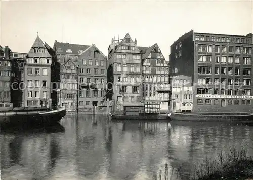 AK / Ansichtskarte Hamburg Blick ueber Nikolaifleet auf Weinkellerei Hamburg