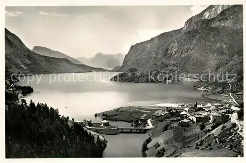 AK / Ansichtskarte Dolomiti_di_Brenta Molveno col Lago Dolomiti_di_Brenta