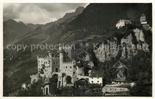 AK / Ansichtskarte Meran_Merano Schloss Brunnenburg und Schloss Tirol Meran Merano