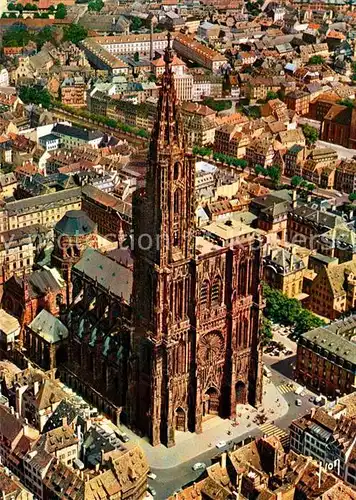 AK / Ansichtskarte Strasbourg_Alsace Fliegeraufnahme Cathedrale Strasbourg Alsace