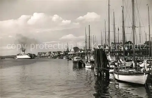 AK / Ansichtskarte Travemuende_Ostseebad  Travemuende_Ostseebad