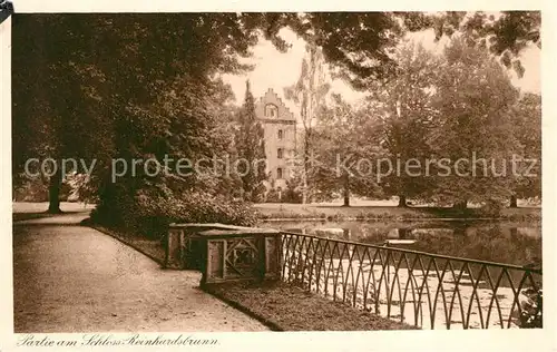 AK / Ansichtskarte Reinhardsbrunn Schloss Schlosspark Teich Reinhardsbrunn