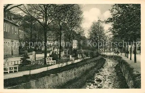 AK / Ansichtskarte Oberschlema_Erzgebirge Kurpromenade Bach Radiumbad Oberschlema_Erzgebirge