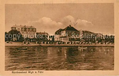 AK / Ansichtskarte Wyk_Foehr Nordseebad Strand Hotels Ansicht vom Meer aus Foehr