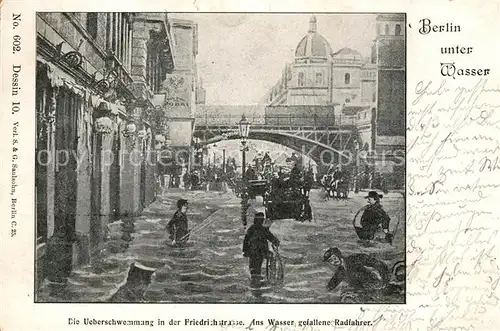 AK / Ansichtskarte Berlin ueberschwemmung in der Friedrichstrasse Ins Wasser gefallene Radfahrer Berlin