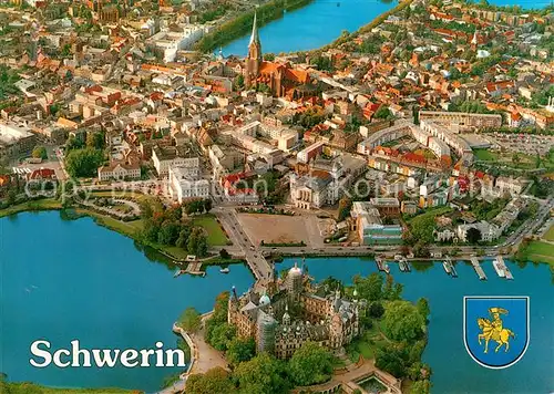 AK / Ansichtskarte Schwerin_Mecklenburg Zentrum Alt Schelf v Paulstadt und Schloss Fliegeraufnahme Schwerin_Mecklenburg