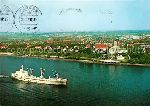 AK / Ansichtskarte Wedel_Stade Fliegeraufnahme mit Graf Luckner Haus Elbepartie Wedel_Stade