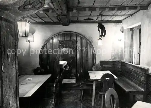 AK / Ansichtskarte Saalfeld_Saale HO Gaststaette Das Loch Eingang zum Schlupfloch Saalfeld_Saale