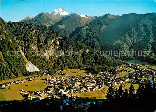 AK / Ansichtskarte Mayrhofen_Zillertal Panorama Blick gegen Ahornspitze Zillertaler Alpen Mayrhofen_Zillertal