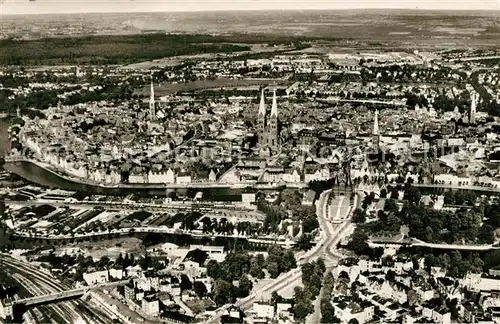 AK / Ansichtskarte Luebeck Fliegeraufnahme Luebeck