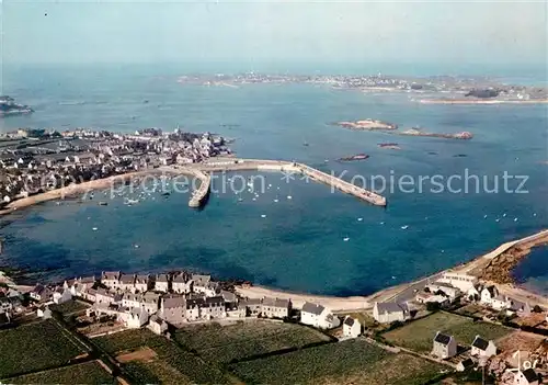AK / Ansichtskarte Roscoff Fliegeraufnahme Roscoff