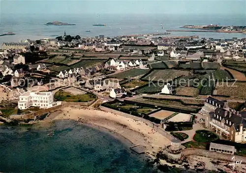 AK / Ansichtskarte Roscoff Fliegeraufnahme Plage Institut marin de Rockroum Maison Saint Luc Roscoff