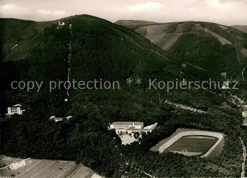 AK / Ansichtskarte Edenkoben Pfaelzische Sesselbahn mit Schloss und Schlosshotel Ludwigshoehe Fliegeraufnahme Edenkoben