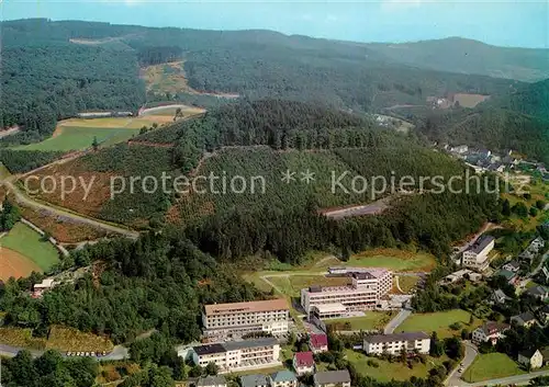 AK / Ansichtskarte Bad_Laasphe Kneipp Sanatorium Dr de La Camp Fliegeraufnahme Bad_Laasphe