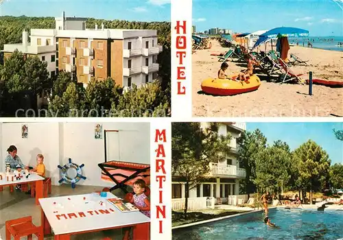 AK / Ansichtskarte Lignano_Pineta Hotel Martini Strand Pool Lignano Pineta
