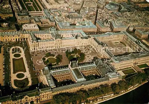 AK / Ansichtskarte Paris Vue Aerienne Palais du Louvre  Paris