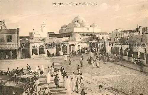AK / Ansichtskarte Tunis Place Bab Souika Tunis