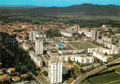 AK / Ansichtskarte Bagnols sur Ceze Fliegeraufnahme Bagnols sur Ceze