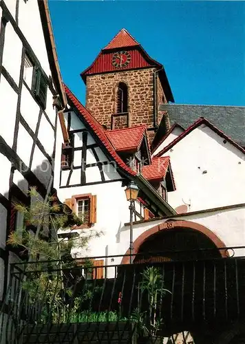 AK / Ansichtskarte Neuleiningen Blick zur Kirche Burg  und Weindorf Fachwerkhaus Neuleiningen