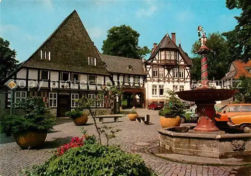 AK / Ansichtskarte Goslar Frankenberger Plan Brunnen Fachwerkhaeuser Goslar