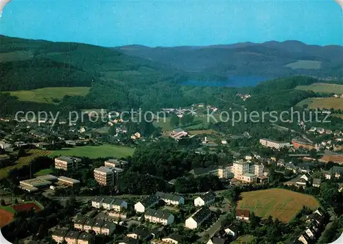 AK / Ansichtskarte Meschede Fliegeraufnahme mit Hennesee Meschede