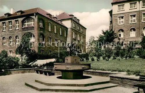 AK / Ansichtskarte Pforzheim Dreitaelerbrunnen Pforzheim