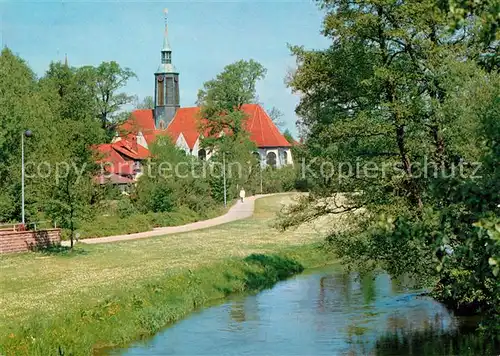 AK / Ansichtskarte Hermannsburg St Peter Paul Kirche mit oertze Hermannsburg