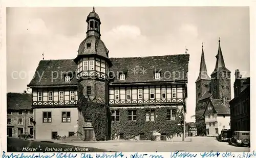 AK / Ansichtskarte Hoexter_Weser Rathaus und Kirche Hoexter Weser