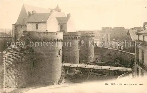 AK / Ansichtskarte Nantes_Loire_Atlantique Entree du Chateau Nantes_Loire_Atlantique