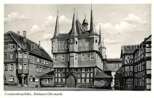 AK / Ansichtskarte Frankenberg_Eder Rathaus Altstadt Fachwerkhaeuser Frankenberg Eder