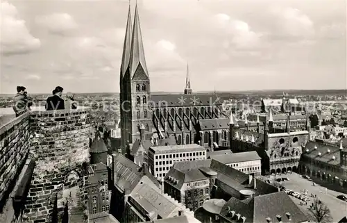 AK / Ansichtskarte Luebeck Blick vom Aussichtsturm St Petri auf St Marien Kirche und Rathaus Luebeck