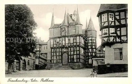 AK / Ansichtskarte Frankenberg_Eder Rathaus Altstadt Fachwerkhaeuser Frankenberg Eder