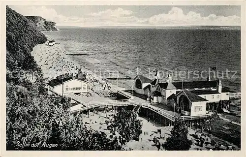 AK / Ansichtskarte Sellin_Ruegen Strandpartie Seebruecke Sellin Ruegen