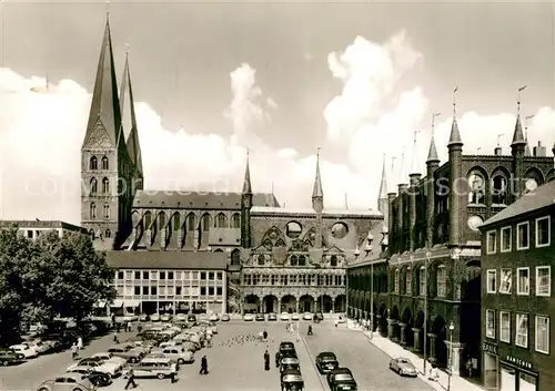 AK / Ansichtskarte Luebeck Marktplatz Rathaus Marienkirche Hansestadt Luebeck