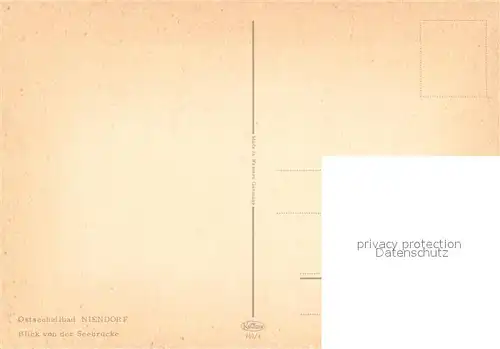 AK / Ansichtskarte Niendorf_Ostseebad Blick von der Seebruecke Strand Hotels Niendorf_Ostseebad