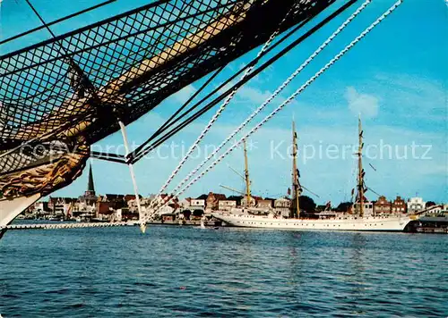 AK / Ansichtskarte Travemuende_Ostseebad Segelschiff Travemuende_Ostseebad