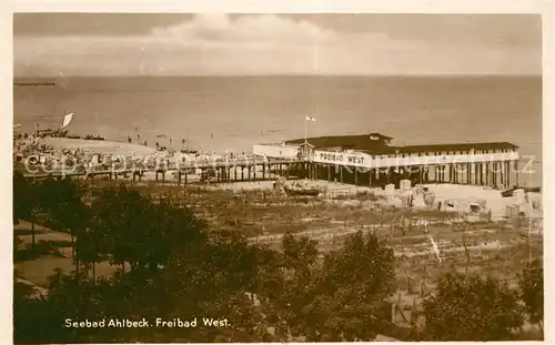 AK / Ansichtskarte Ahlbeck_Ostseebad Seebruecke Strand Ahlbeck_Ostseebad