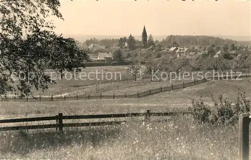 AK / Ansichtskarte Friedrichsbrunn_Harz Ortsansicht mit Kirche Friedrichsbrunn Harz