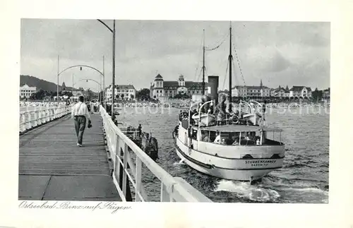 AK / Ansichtskarte Binz_Ruegen Seebruecke Ausflugsdampfer Binz_Ruegen