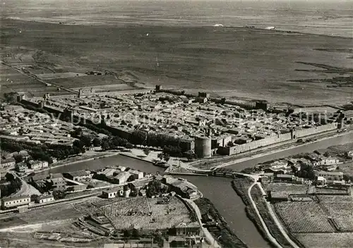 AK / Ansichtskarte Aigues Mortes_Gard Vue aerienne Aigues Mortes Gard