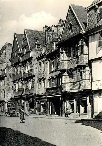 AK / Ansichtskarte Lannion Maisons du XV et XVI siecle Place du Centre Lannion