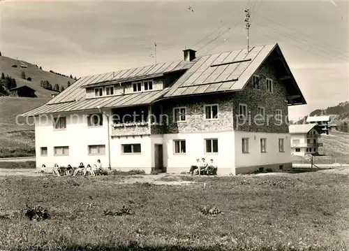 AK / Ansichtskarte Mittelberg_Kleinwalsertal Alpenwaldheim Schullandheim der Stadt Darmstadt Mittelberg_Kleinwalsertal