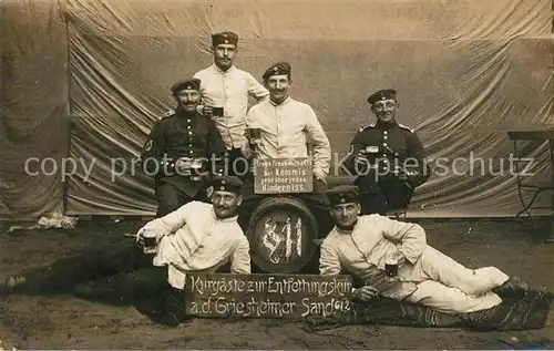 AK / Ansichtskarte Darmstadt Soldaten Gruppenbild Darmstadt