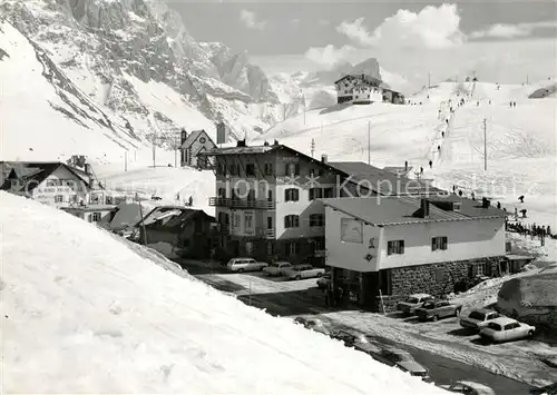 AK / Ansichtskarte Passo_Rolle Wintersportplatz Alpenpass Dolomiten Passo_Rolle