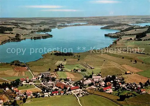 AK / Ansichtskarte Obertrum_See Fliegeraufnahme mit Trumerseen Obertrum See