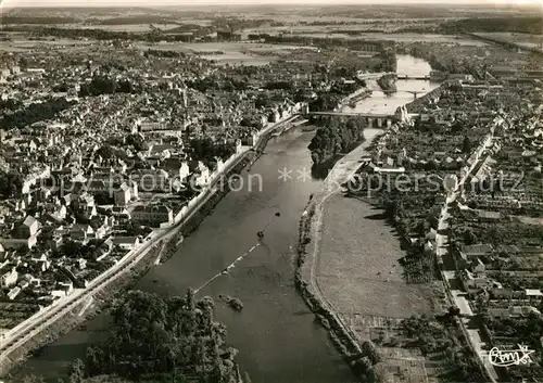 AK / Ansichtskarte Chatellerault La Vienne separant Chatellerault de Chateauneuf Pont Henri IV vue aerienne Chatellerault