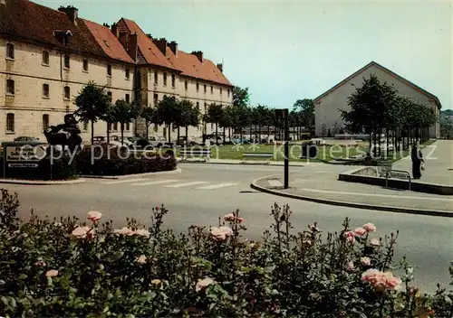 AK / Ansichtskarte Dole_Jura Place Barberousse Dole_Jura