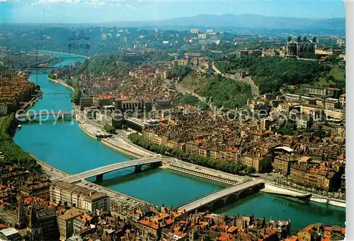 AK / Ansichtskarte Lyon_France Vallee de la Saone et la Colline de Fourviere vue aerienne Lyon France