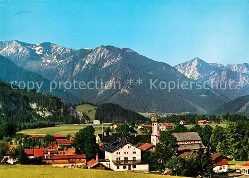 AK / Ansichtskarte Fischbachau Ortsansicht mit Kirche Jaegerkamp Brecherspitz Bayerische Voralpen Fischbachau