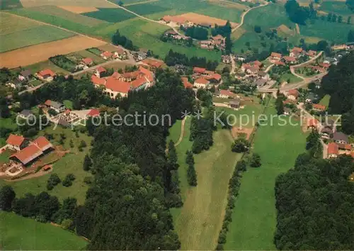 AK / Ansichtskarte Burgrain_Isen mit Schloss Fliegeraufnahme Burgrain Isen